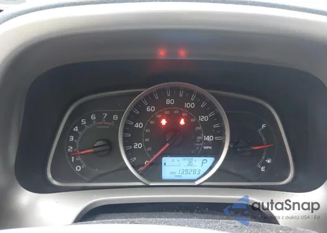 2013 Toyota Rav4 Le z USA, uszkodzony, nr VIN JTMBFREVXD5014092